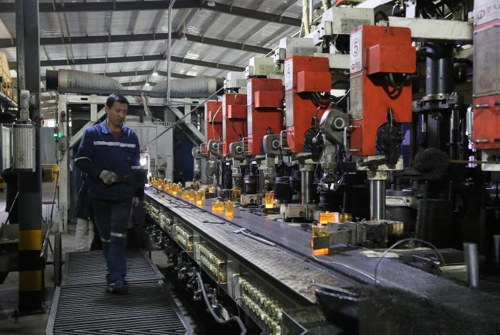 Ningxia Pengyang Daily perfume bottles exceed 90,000. The strength of "bottles" is sold globally